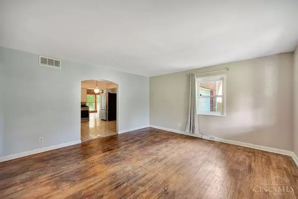 Green Twp, OH 45238,1833 Leona Dr