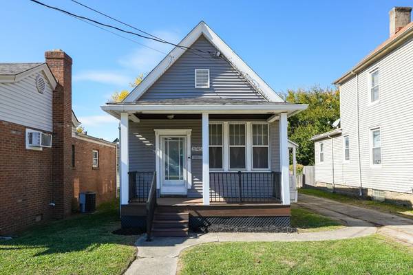 8745 Reading Rd, Reading, OH 45215