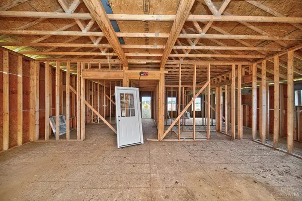 Blanchester, OH 45107,157 Pansy Pike