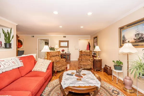 Cincinnati, OH 45238,165 Palisades Point