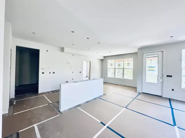 West Chester, OH 45069,6723 Maverick Dr