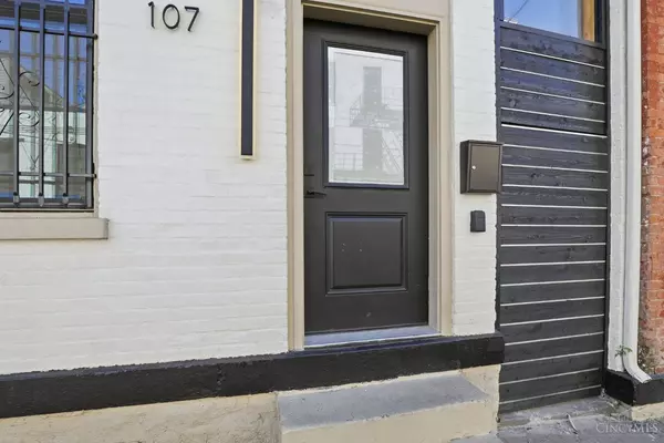 Cincinnati, OH 45202,107 Corwine St