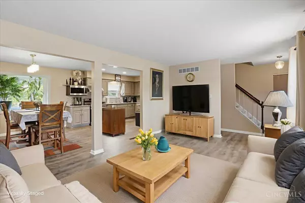 Springfield Twp., OH 45231,1006 Hearthstone Dr