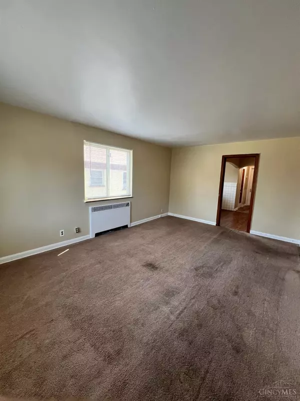 Cincinnati, OH 45237,1715 Portman Ave