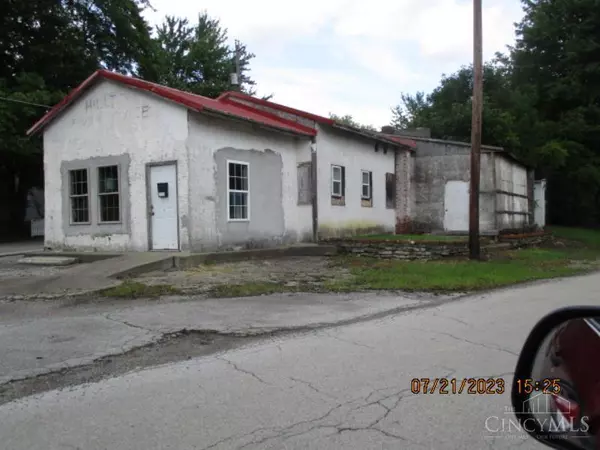 449 W Grant Ave, Georgetown, OH 45121