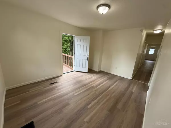 Lebanon, OH 45036,445 E Silver St