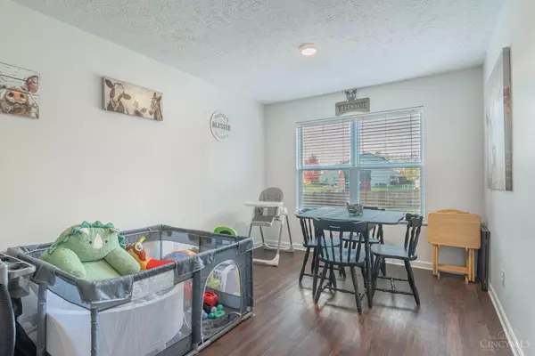 Carlisle, OH 45005,7103 Country Walk Dr