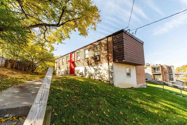 Cincinnati, OH 45211,3599 Schwartze Ave