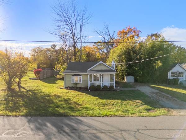 8811 Pine Rd, Sycamore Twp, OH 45242