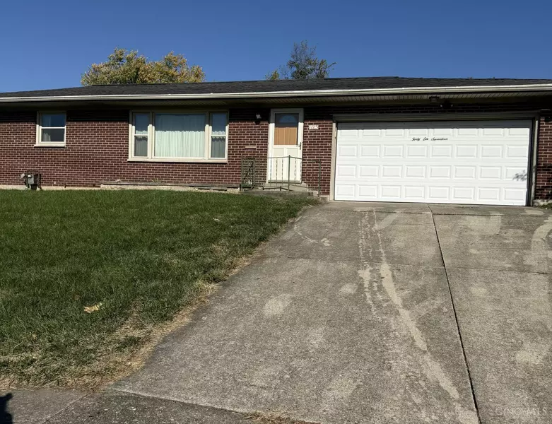 4617 Timber Trail Dr, Middletown, OH 45044