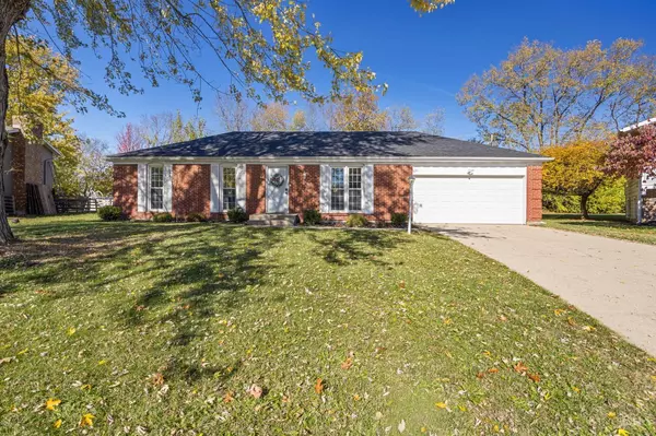 130 Stonemill Ct, Monroe, OH 45050