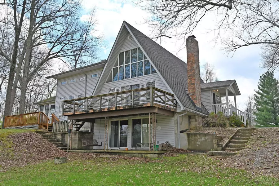 872 Waynoka Dr, Jackson Twp, OH 45171