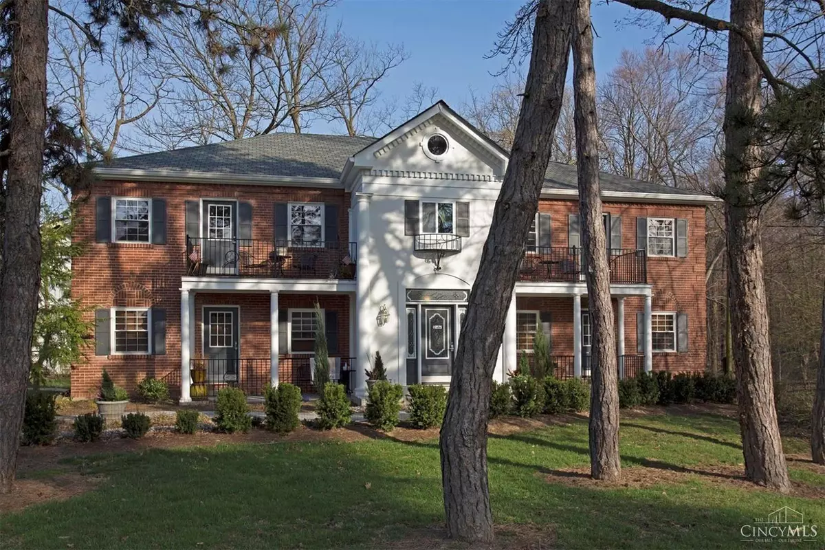 Cincinnati, OH 45208,3633 Ault Park Ave