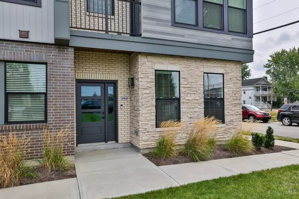 Cincinnati, OH 45209,3500 Madison Park Ave #A