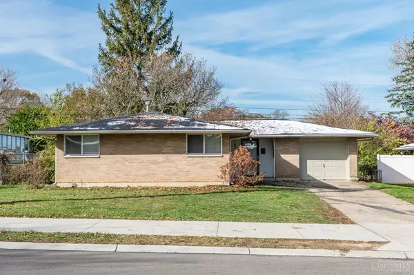 1429 S Maple Ave, Fairborn, OH 45324