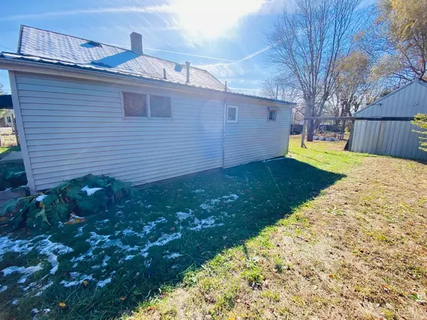 Sabina, OH 45169,20 Dakin Chapel Rd