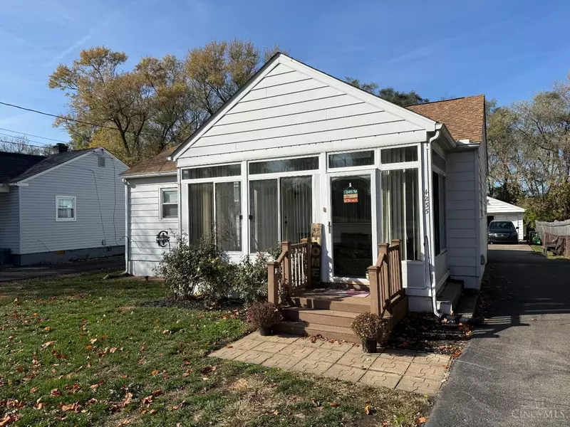 4235 Vannest Ave, Middletown, OH 45042