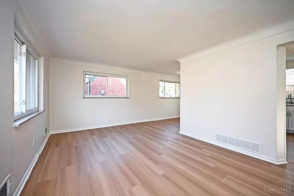 Colerain Twp, OH 45239,2391 Deblin Dr