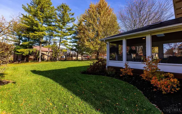 West Chester, OH 45069,9140 Red Cedar Ln