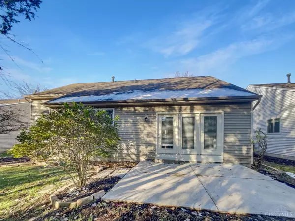 Hamilton Twp, OH 45039,7682 Crystal Cove Pointe