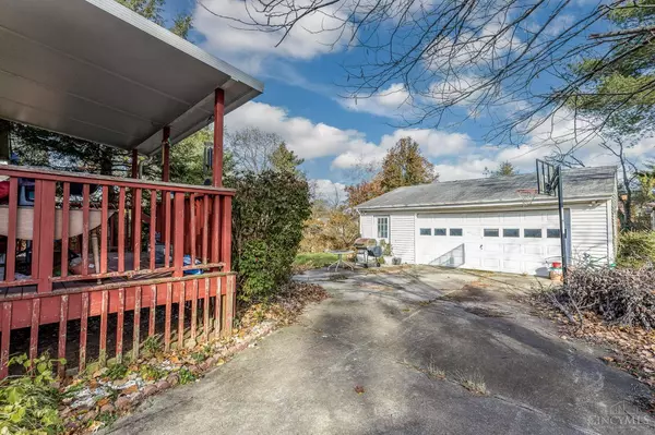 Newtown, OH 45244,6912 Edith St