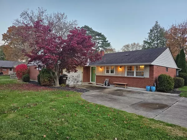 3051 Stanwin Pl, Evendale, OH 45241