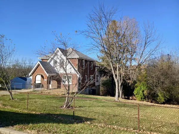 Green Twp, OH 45248,6214 Berauer Rd