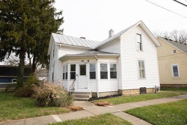 324 S Walnut St, Wilmington, OH 45177