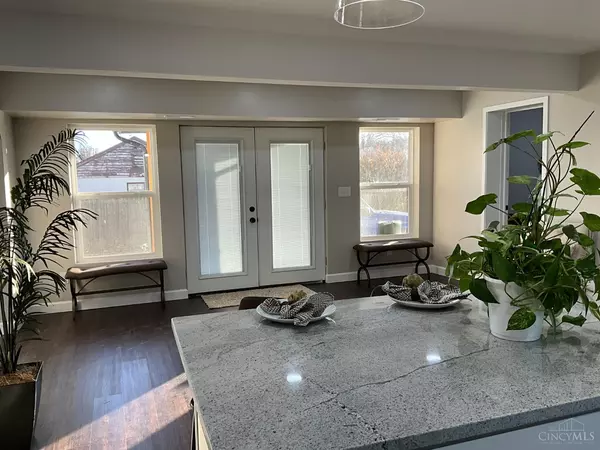 Amelia, OH 45102,3016 State Route 132