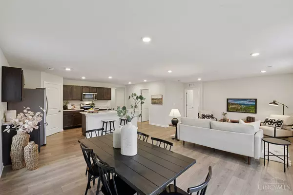 Hamilton Twp, OH 45152,5001 Lakeview Dr