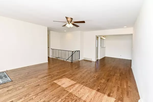 Springfield Twp., OH 45231,8543 Foxcroft Dr