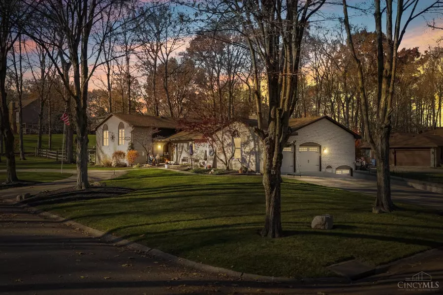 179 Honey Jane Dr, Beavercreek, OH 45434