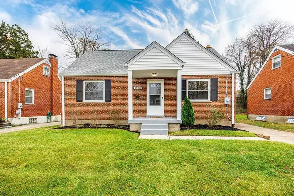 1523 Gardenwood Ct, North College Hill, OH 45231