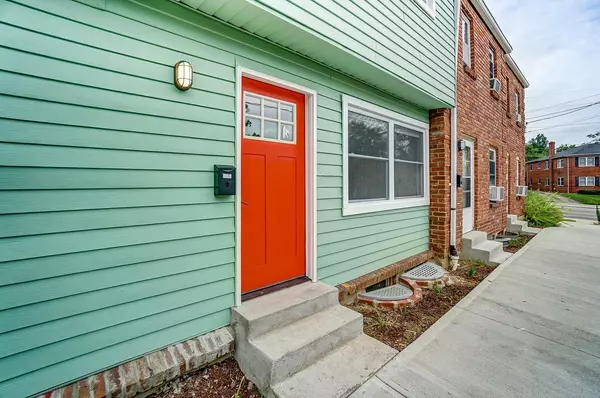 Cincinnati, OH 45212,5701 Montgomery Rd