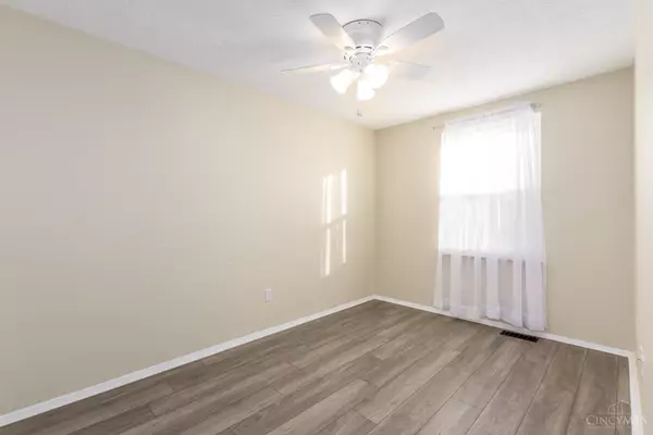 Colerain Twp, OH 45251,10945 Penarth Dr