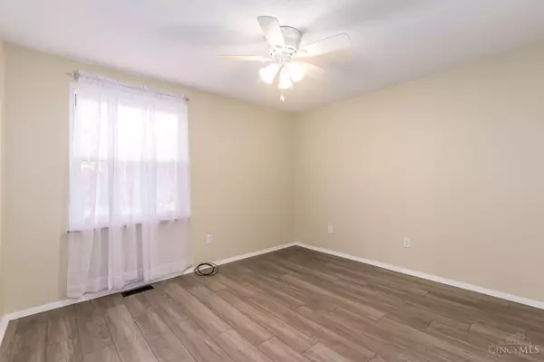 Colerain Twp, OH 45251,10945 Penarth Dr