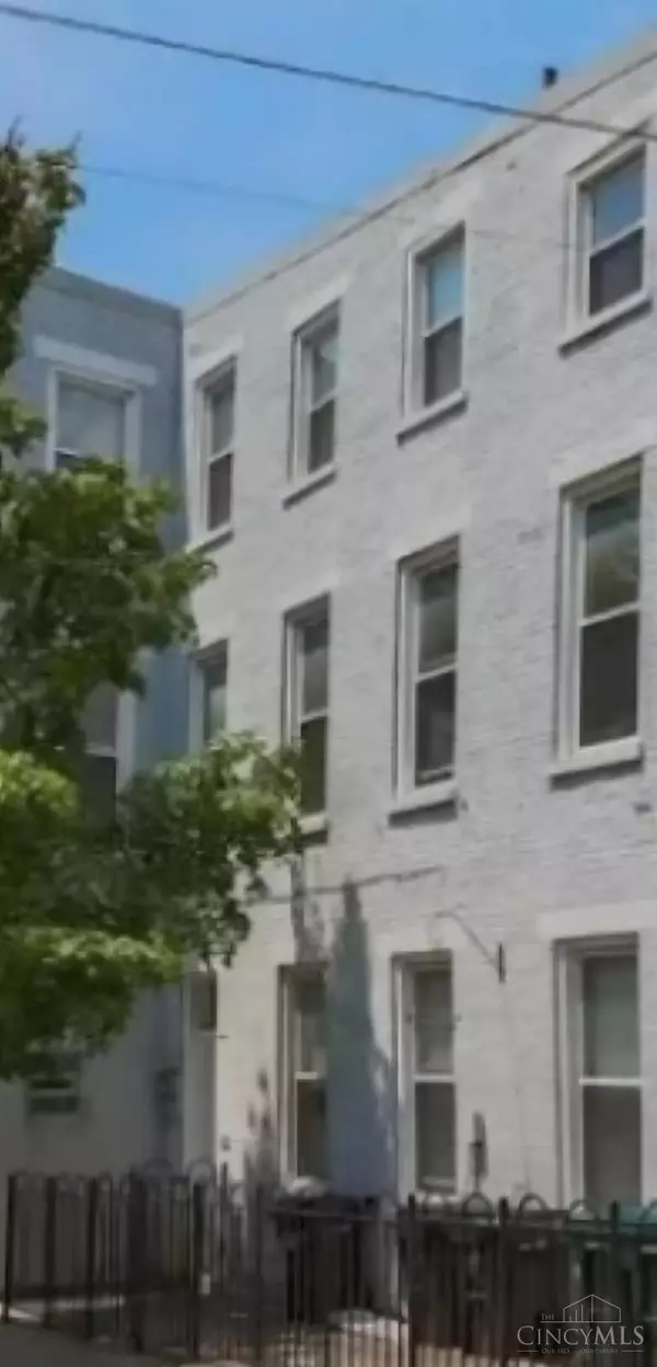 Cincinnati, OH 45219,266 Klotter Ave