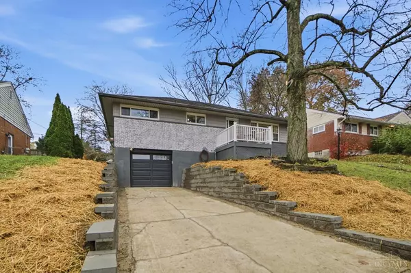 Greenhills, OH 45218,77 Illona Dr