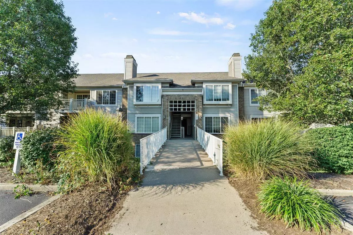 Colerain Twp, OH 45252,4200 Endeavor Dr #304