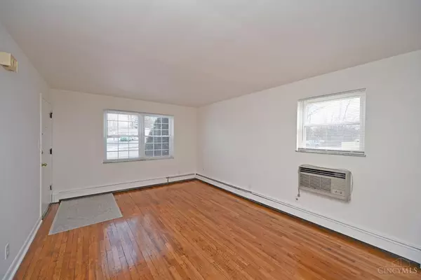 Milford, OH 45150,42 Crestview Dr