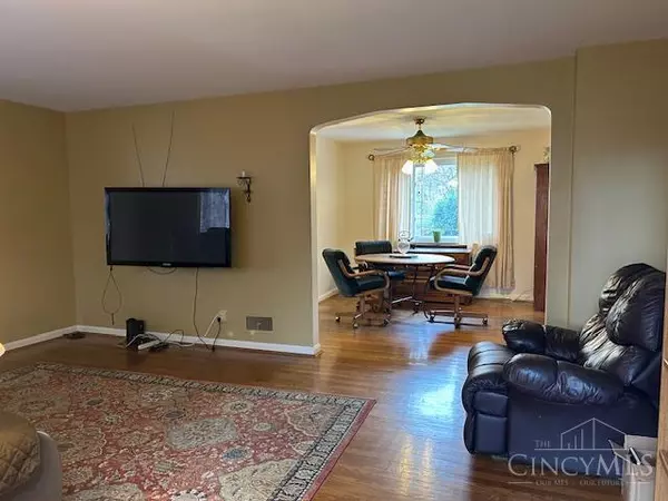 Cincinnati, OH 45224,1533 Corcoran Pl