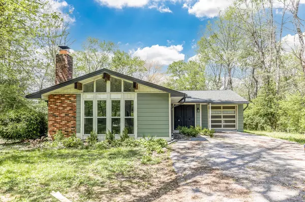 3975 Mt Carmel Rd, Anderson Twp, OH 45244