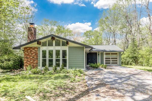 3975 Mt Carmel Rd, Anderson Twp, OH 45244