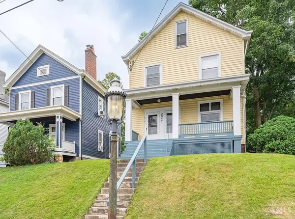 Cincinnati, OH 45208,2847 Minto Ave