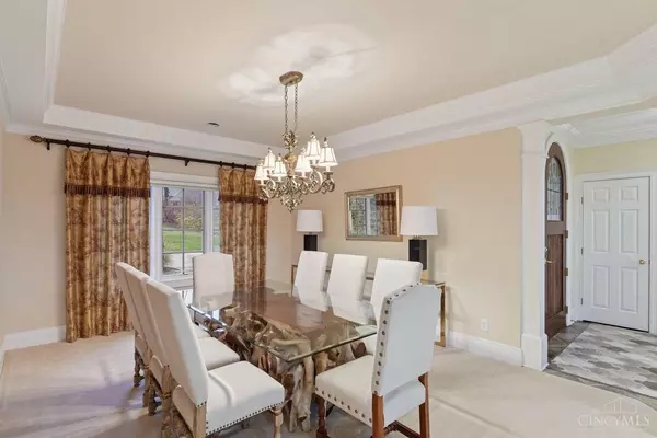 Wyoming, OH 45215,335 Ashley Ln