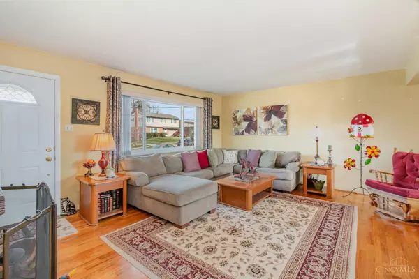 Delhi Twp, OH 45233,833 Serben Dr