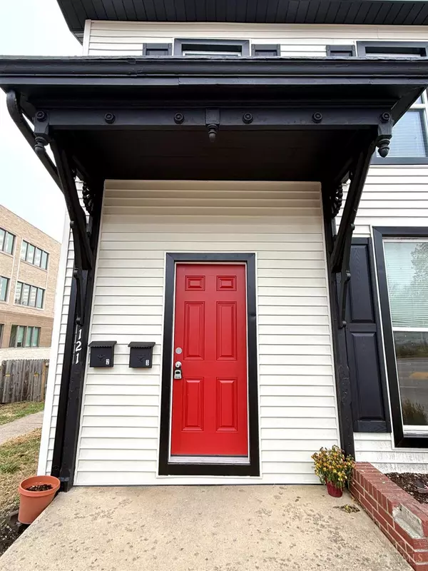 Lebanon, OH 45036,121 N Broadway St