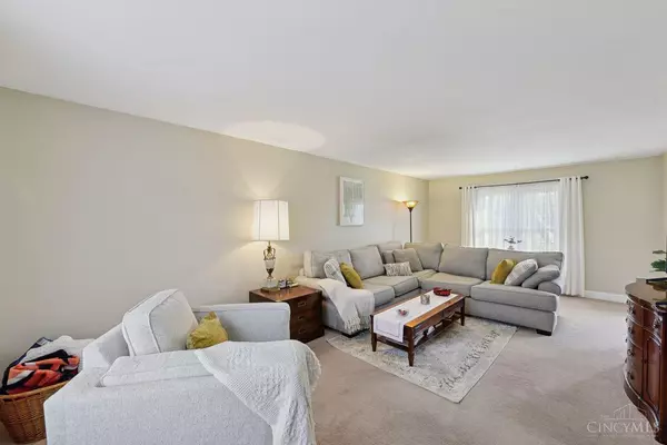 Green Twp, OH 45247,4252 Runningfawn Dr