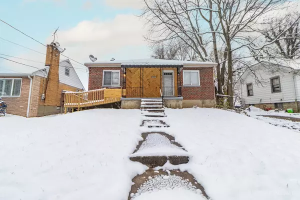 6414 Red Bank Rd, Cincinnati, OH 45213