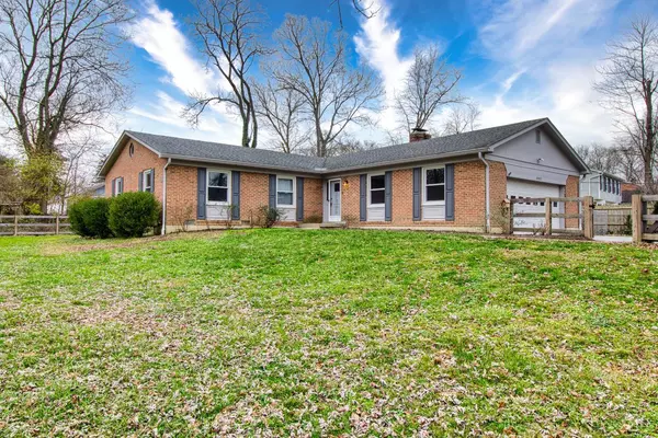 6067 Salem Rd, Anderson Twp, OH 45230